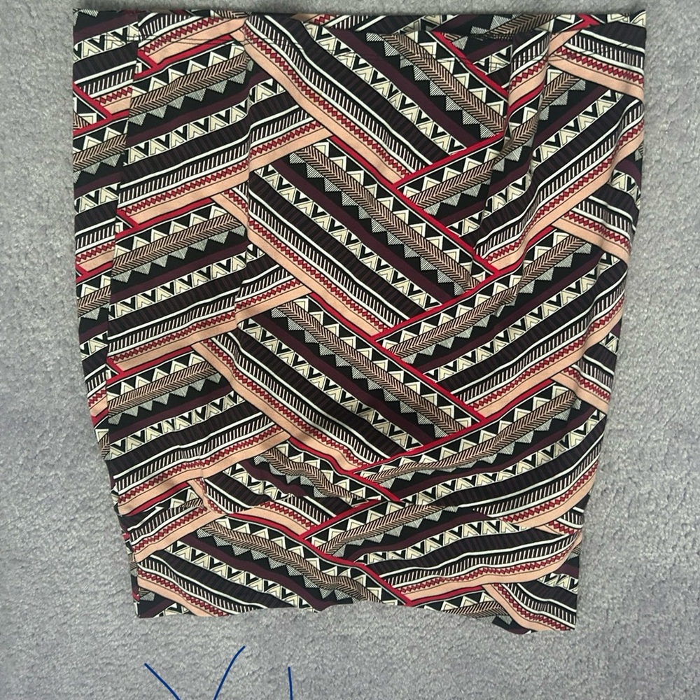 Geometric Patterned Skirt - Black, Red, Cream
